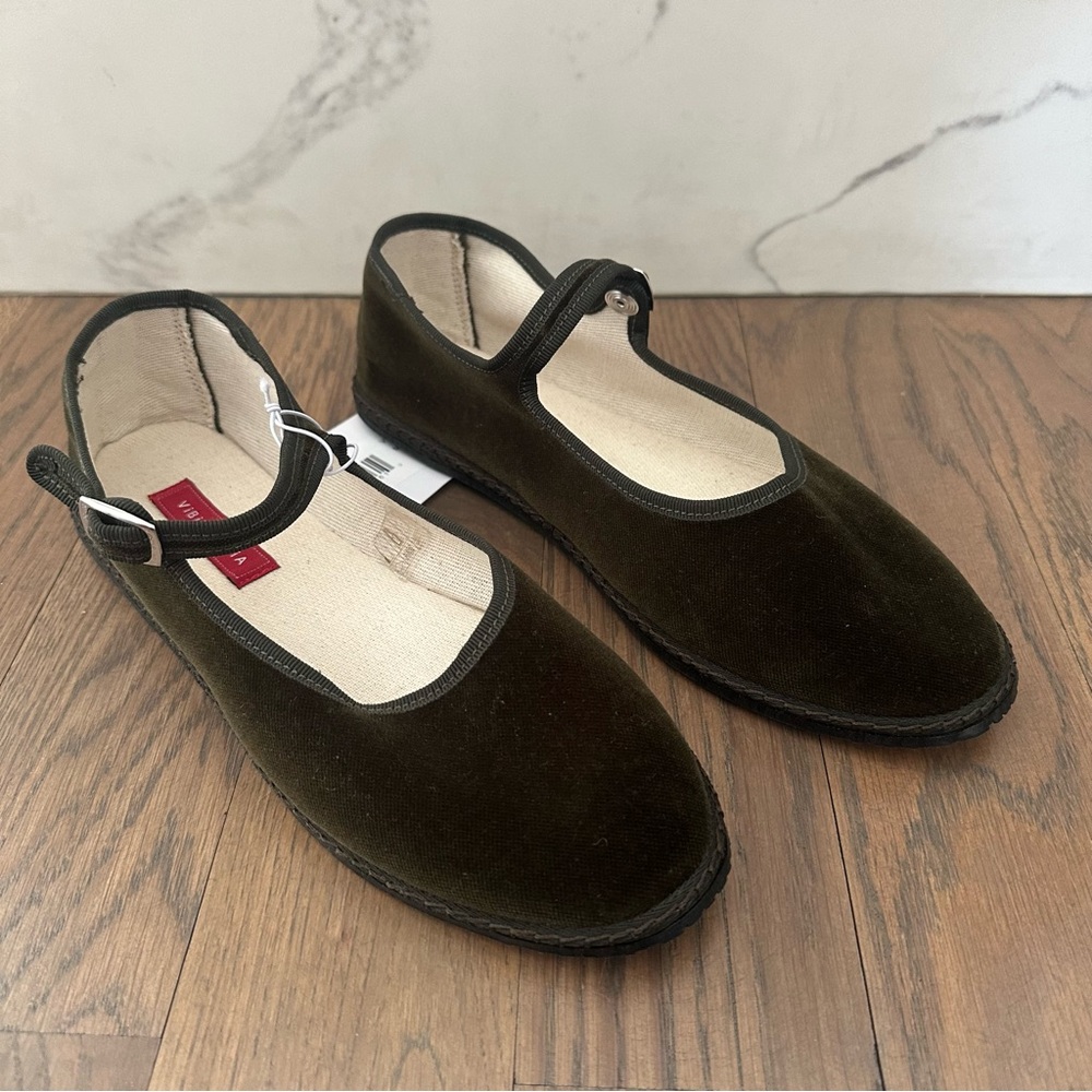 NWT ViBi Venezia Women's Mary Jane Velvet Ballet Flats Bottiglia Olive 40 EU, 10 - Picture 3 of 8